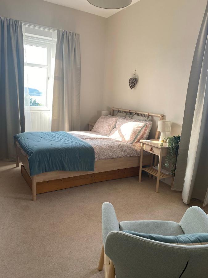 Central Oban Studio With Stunning View Exteriör bild